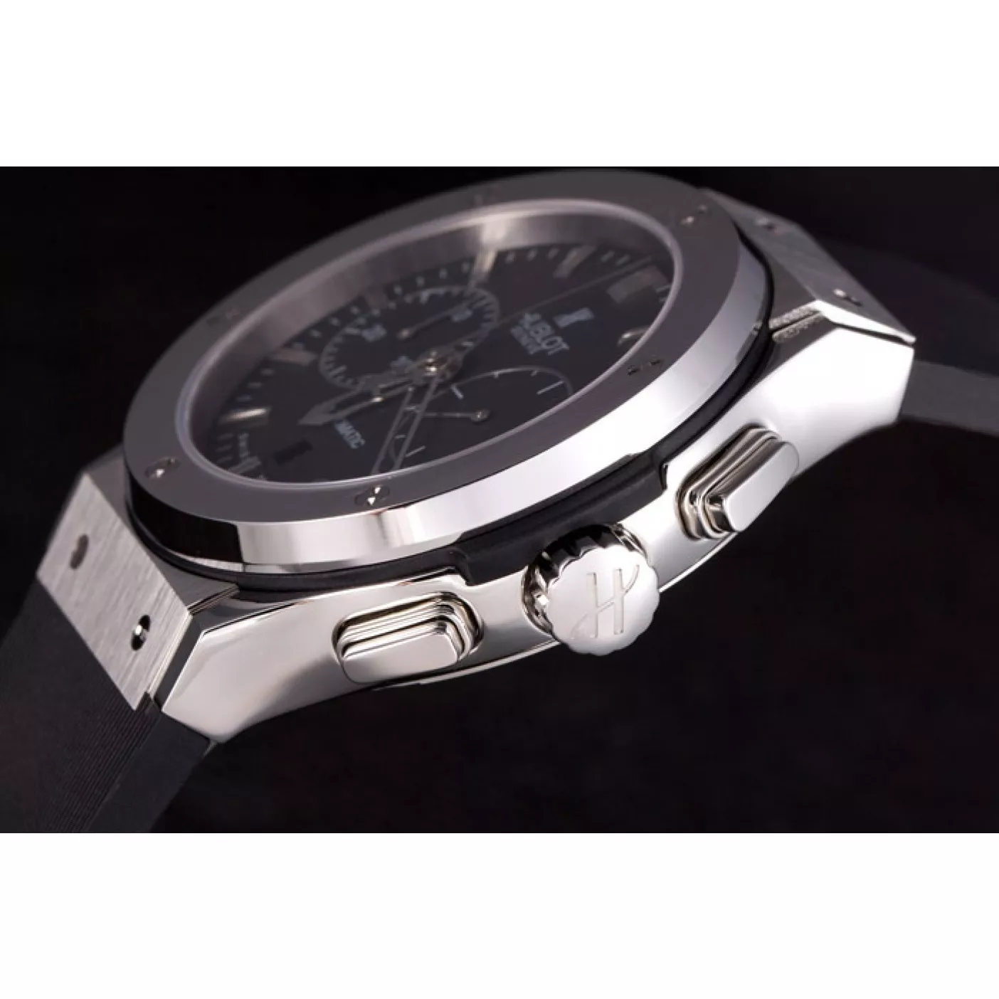 AAA replica watch Swiss Hublot Classic Fusion Black Dial Stainless Steel shb04 621397 0127