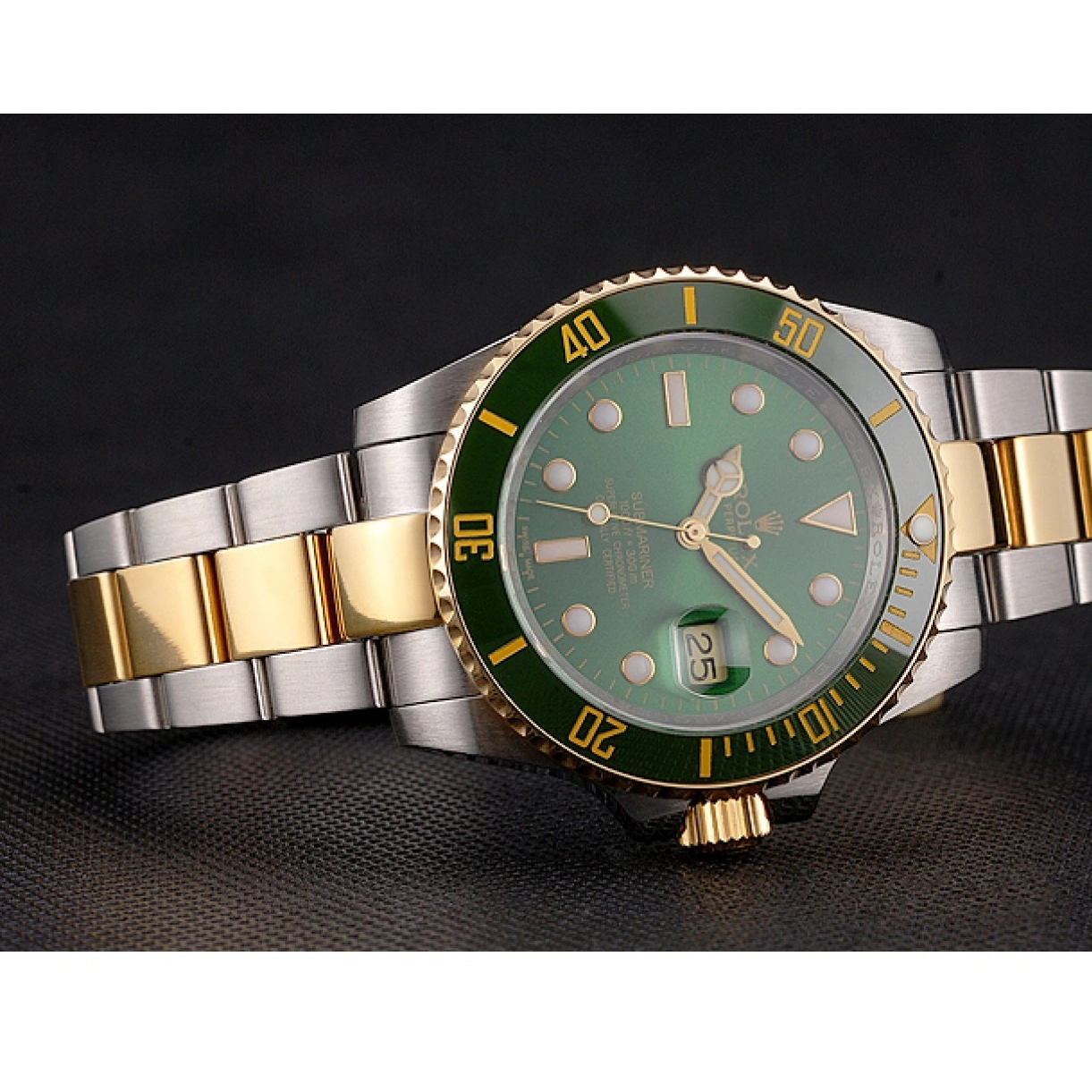 Good copy rolex watches Rolex And Green Swiss Bracelet Dial Two Submariner Tone Bezel Gold Steel 0216