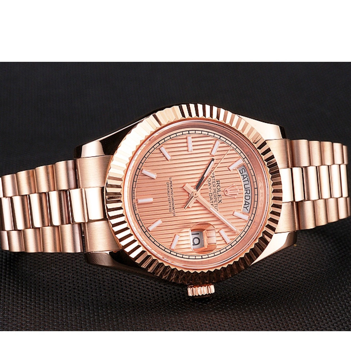 Rolex aaa copy Swiss Bracelet Gold And Day Rose 40 Date Etched Gold Case Dial Rolex Rose 0221