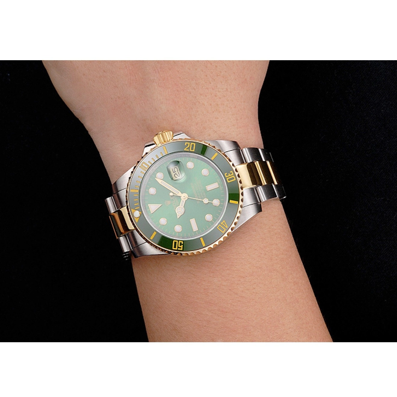 Good copy rolex watches Rolex And Green Swiss Bracelet Dial Two Submariner Tone Bezel Gold Steel 0216